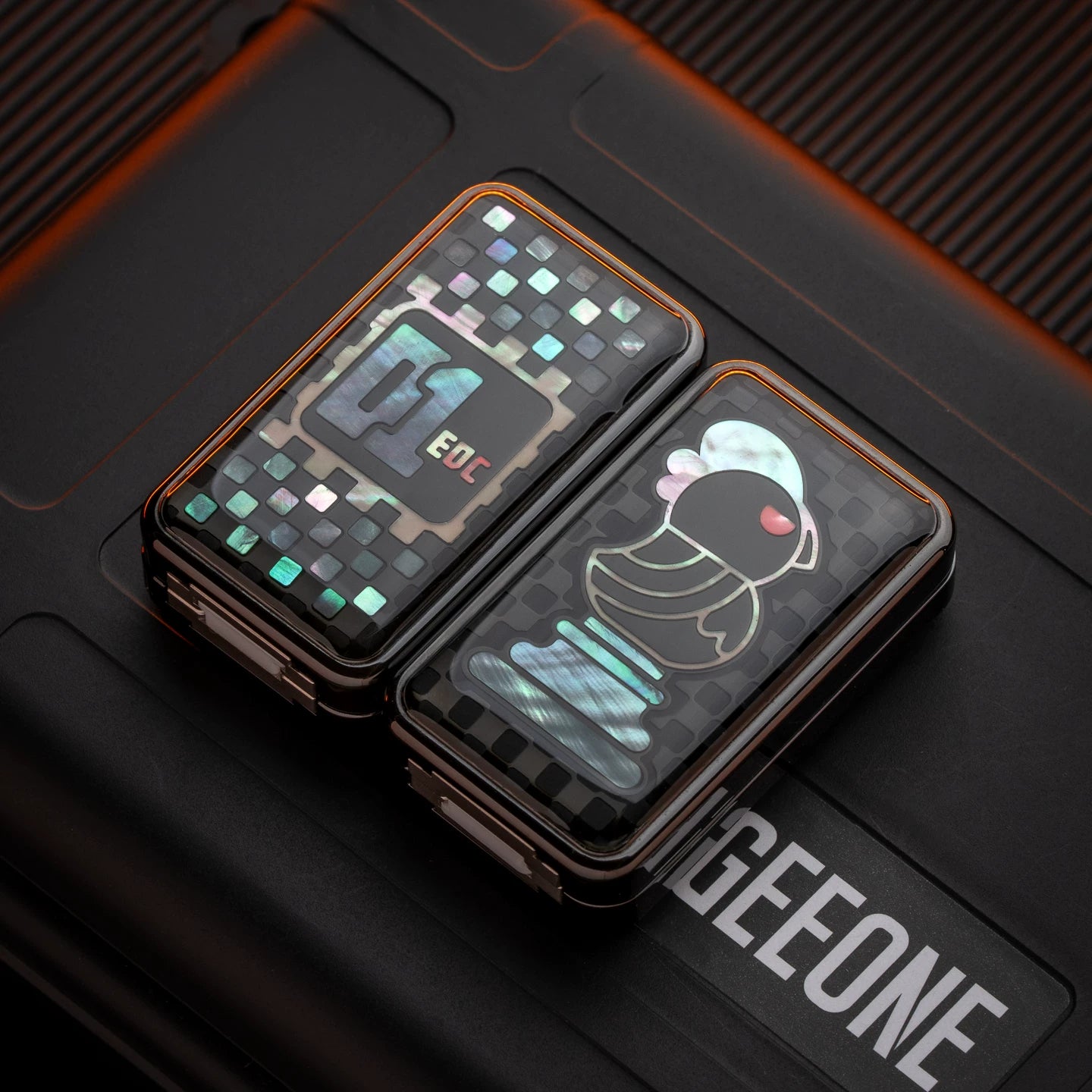 YEDC × 01EDC Mechanical Fidget Slider – Pig & Rooster Chess Edition